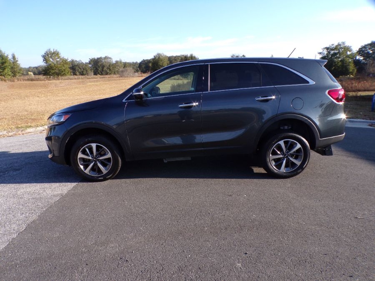 2020 KIA SORENTO - Image 5