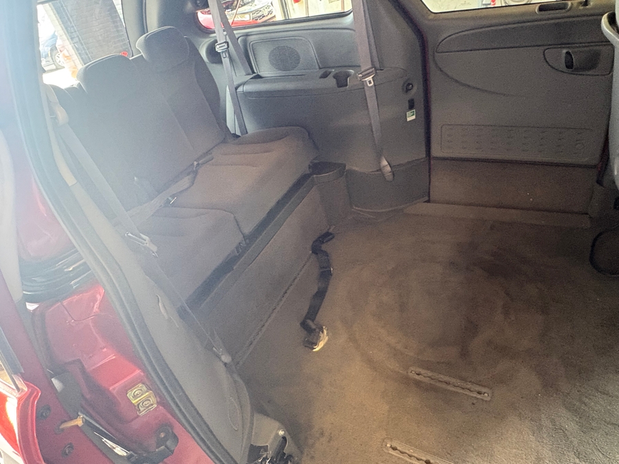  Dodge Grand Caravan image number 6