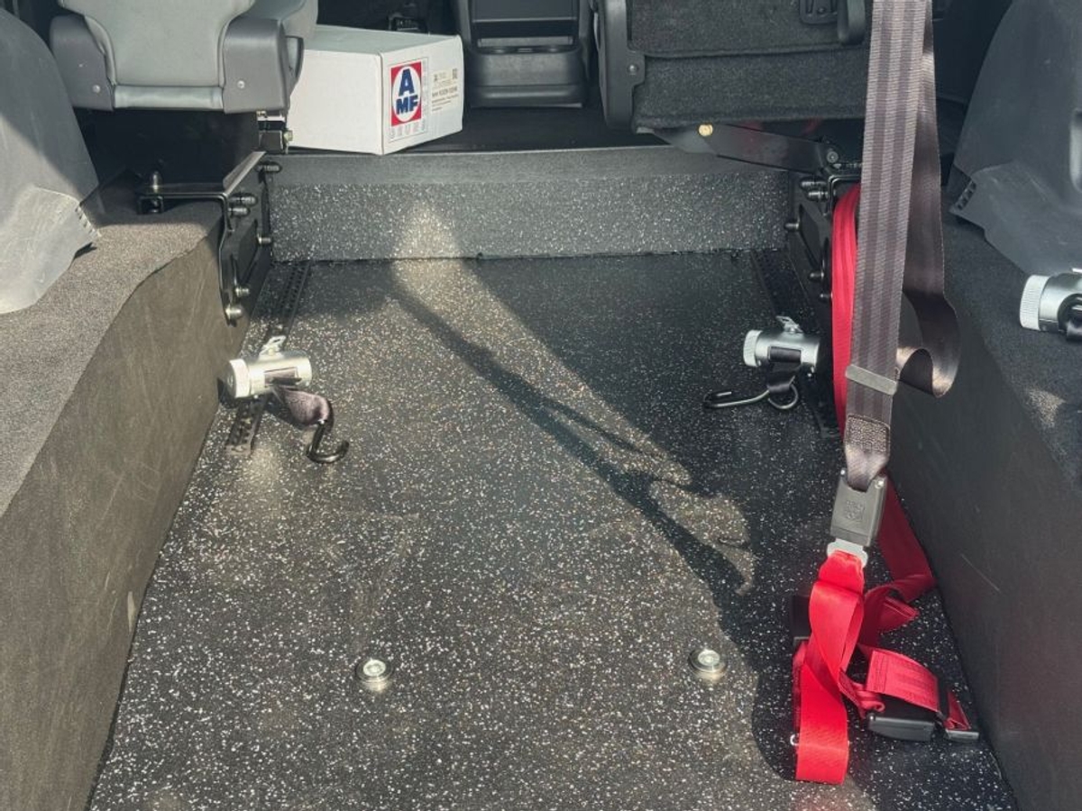 2024 TOYOTA SIENNA - Image 12