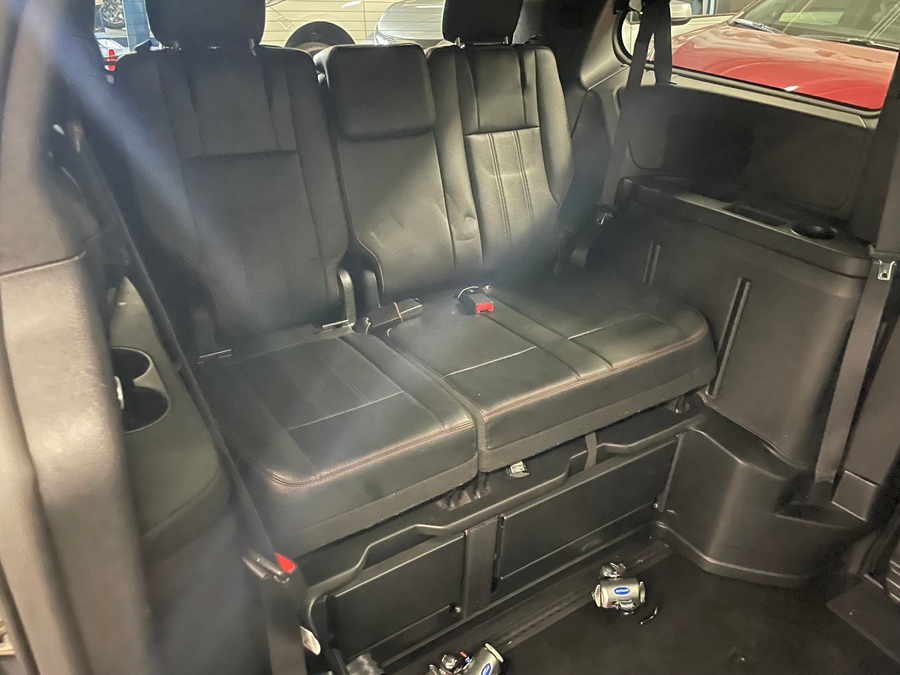 Used 2018 Dodge Grand Caravan GT - BraunAbility Side Entry Fold Out Automatic Ramp