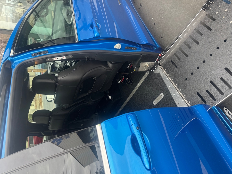 Blue Chrysler Pacifica image number 7