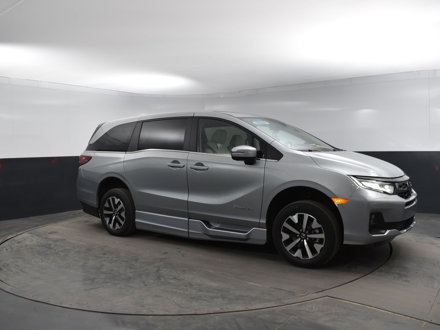 New 2026 Honda Odyssey EX-L - BraunAbility Side Entry Entry In Floor Automatic Ramp