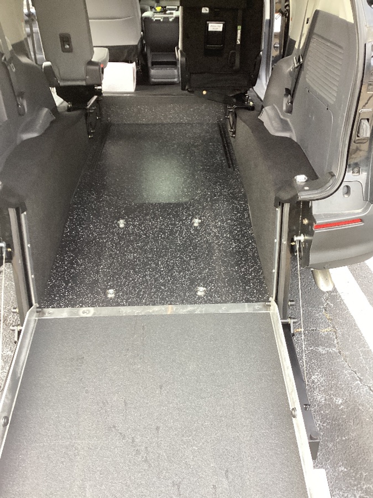 2024 TOYOTA SIENNA - Image 3