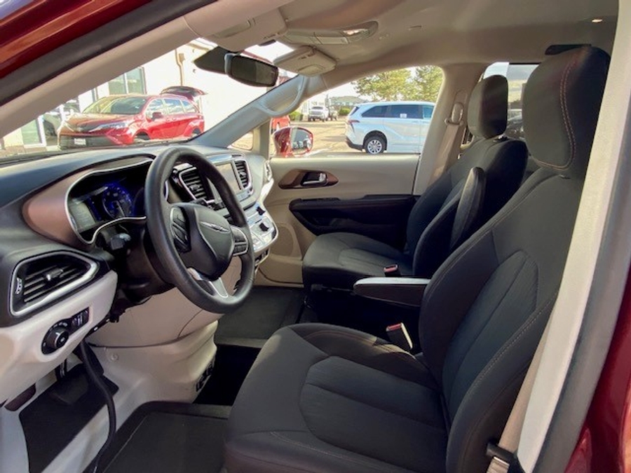 Used 2018 Chrysler Pacifica Touring Plus - BraunAbility Side Entry Entry Fold Out Automatic Ramp