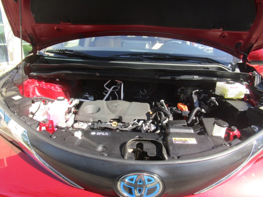 Used 2022 Toyota Sienna Hybrid XLE - VMI Side Entry Entry In Floor Automatic Ramp