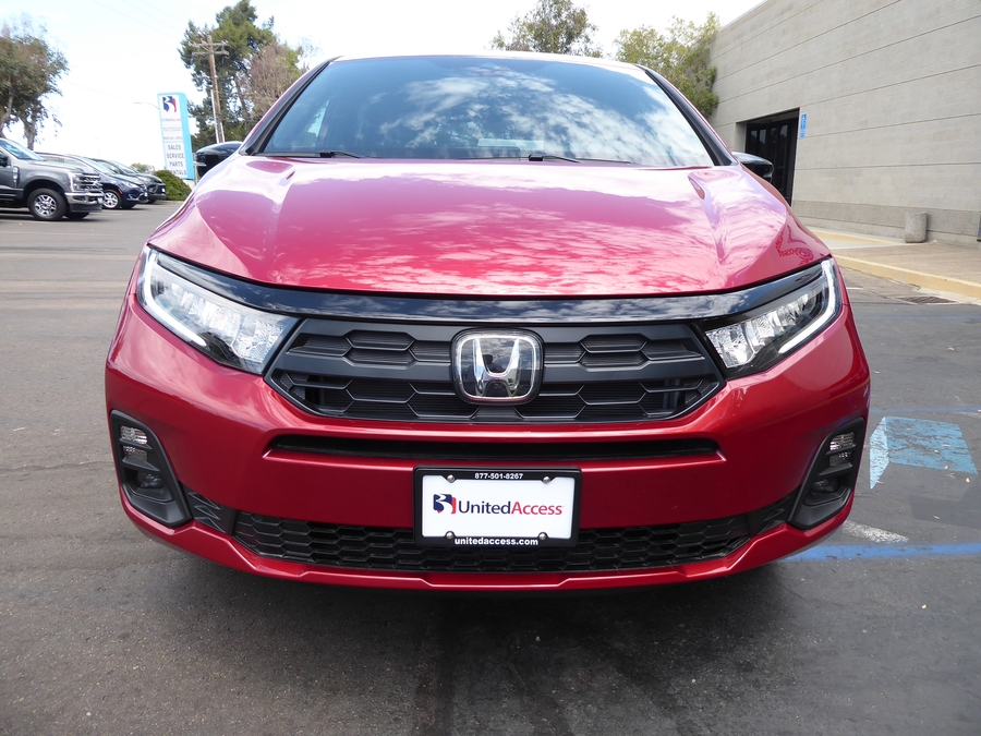 New 2026 Honda Odyssey Sport - BraunAbility Side Entry In Floor Automatic Ramp