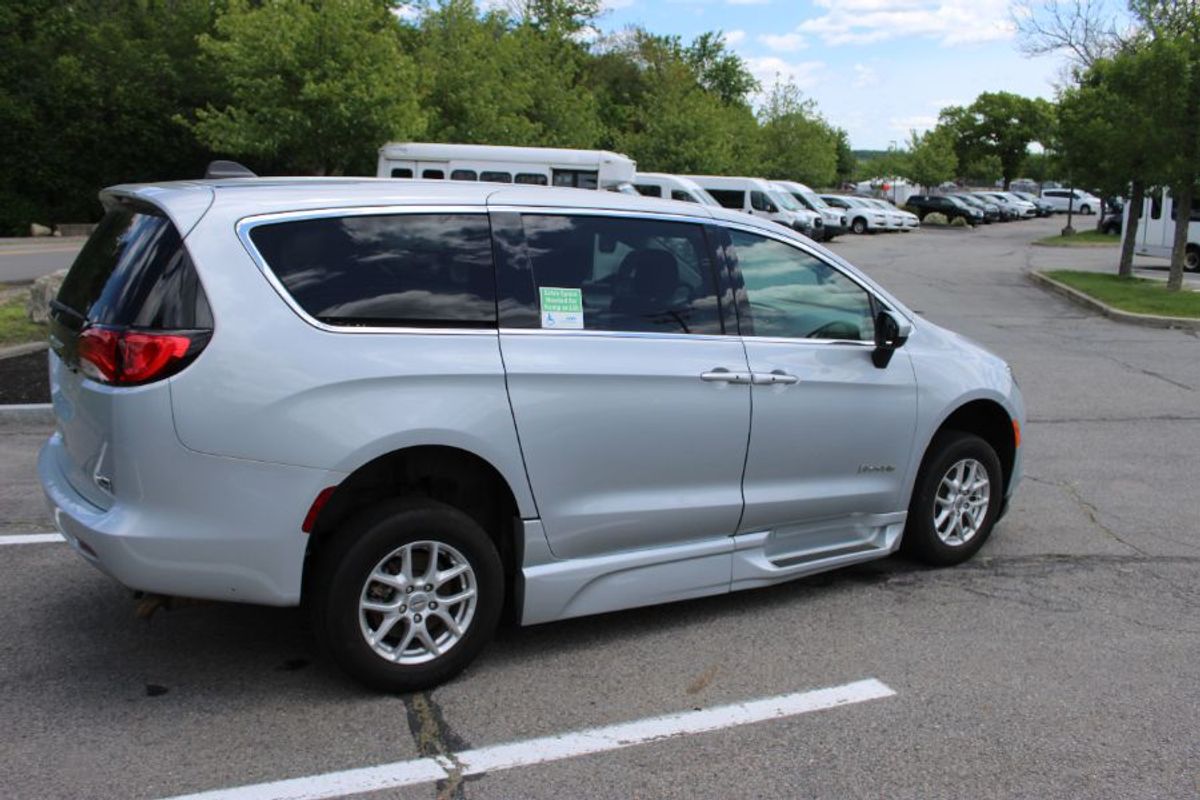 2022 CHRYSLER VOYAGER - Image 9