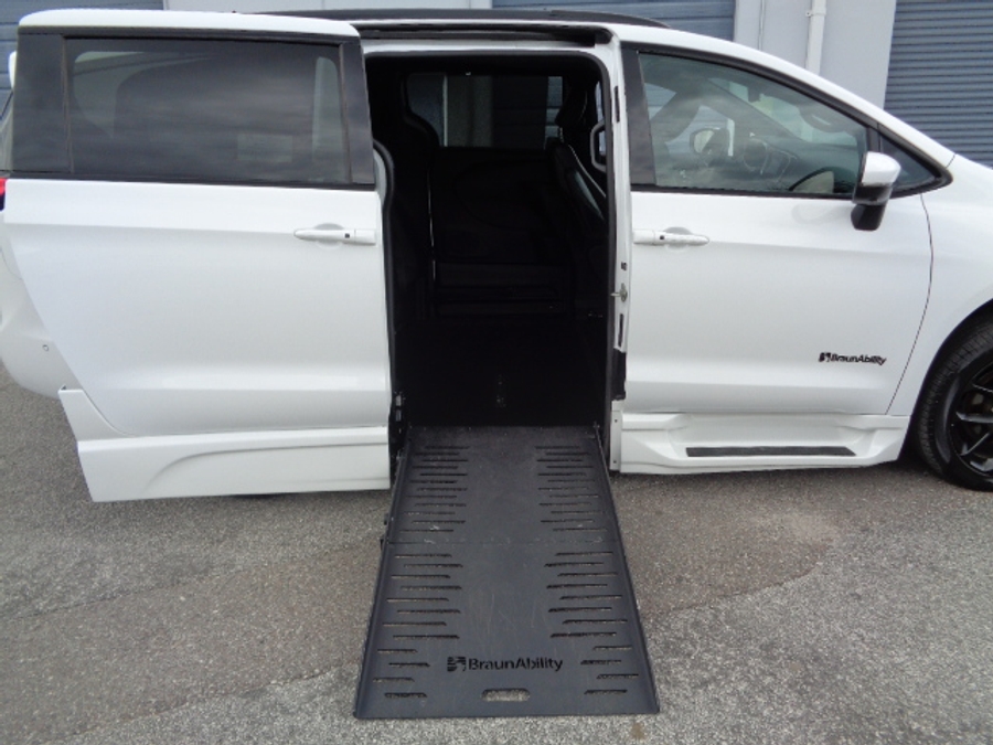 Used 2023 Chrysler Pacifica Touring L Sport - BraunAbility Side Entry Entry Fold Out Automatic Ramp