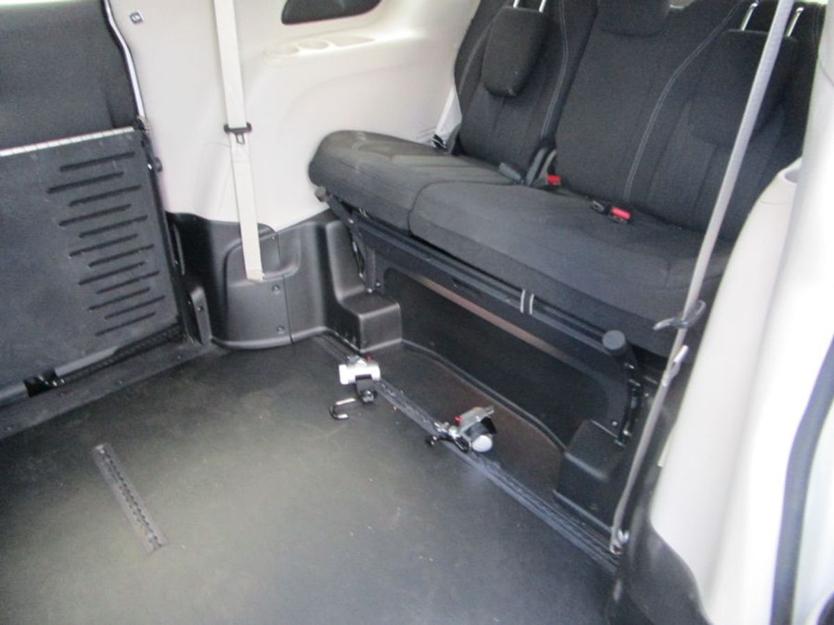 Blanco Chrysler Voyager número de imagen 12