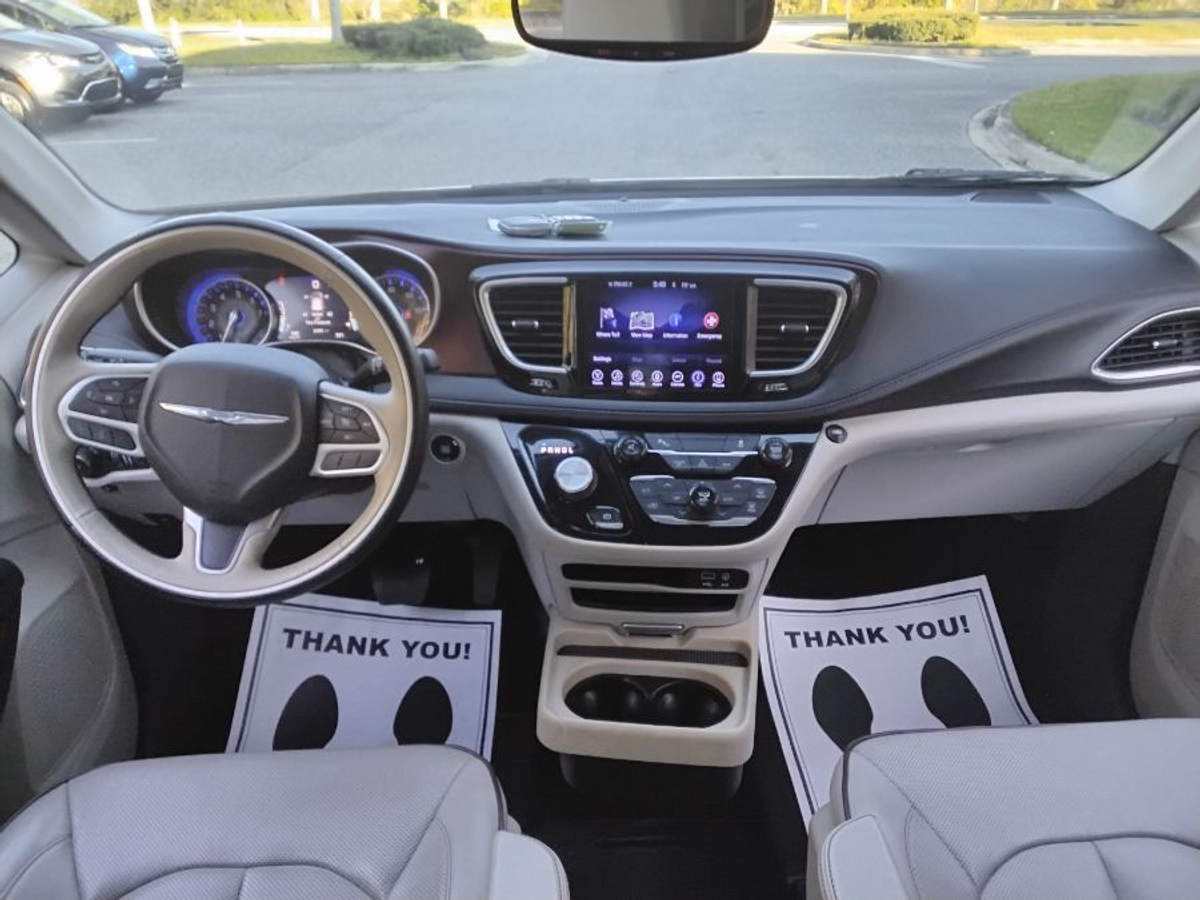 2017 CHRYSLER PACIFICA - Image 18