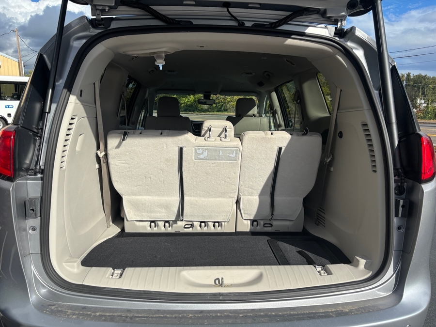 Used 2018 Chrysler Pacifica Touring L - BraunAbility Side Entry Fold Out Automatic Ramp