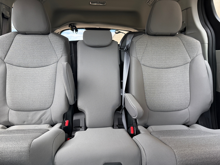 Used 2024 Toyota Sienna Hybrid LE - BraunAbility Rear Entry Entry Fold Out Manual Ramp