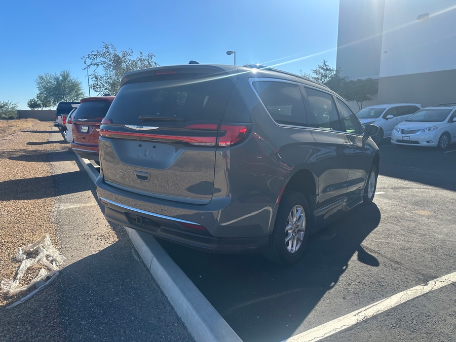 Used 2021 Chrysler Pacifica Touring L - BraunAbility Side Entry Entry In Floor Automatic Ramp