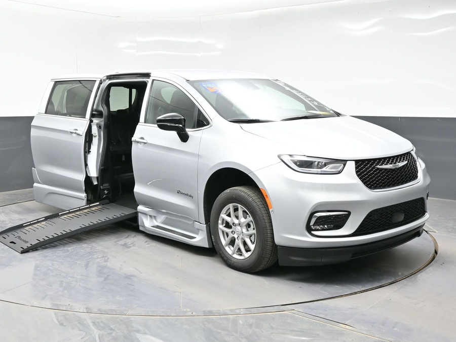 Silver Chrysler Pacifica with Side Entry Automatic Fold Out ramp