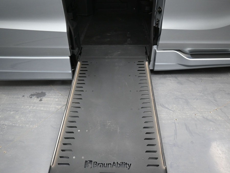 New 2026 Honda Odyssey EX-L - BraunAbility Side Entry Entry In Floor Automatic Ramp