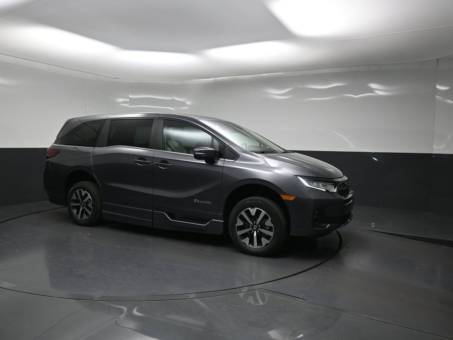 New 2026 Honda Odyssey EX-L - BraunAbility Side Entry In Floor Automatic Ramp