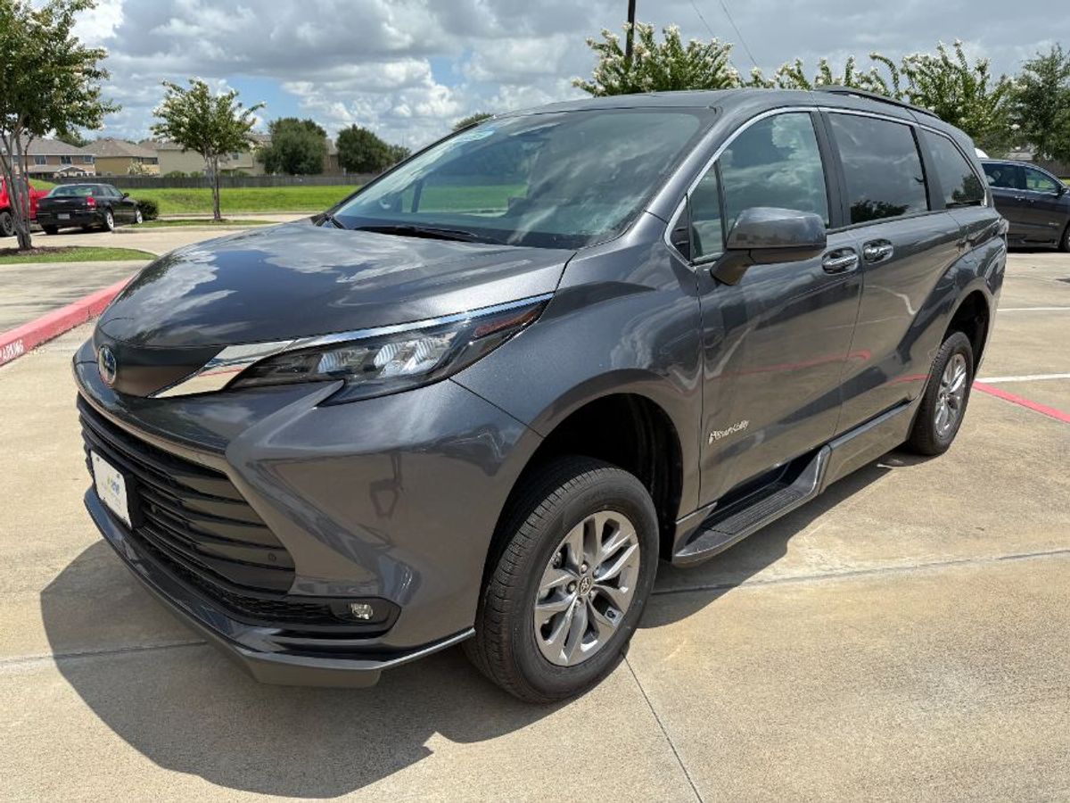 Toyota Sienna gris imagen número 6