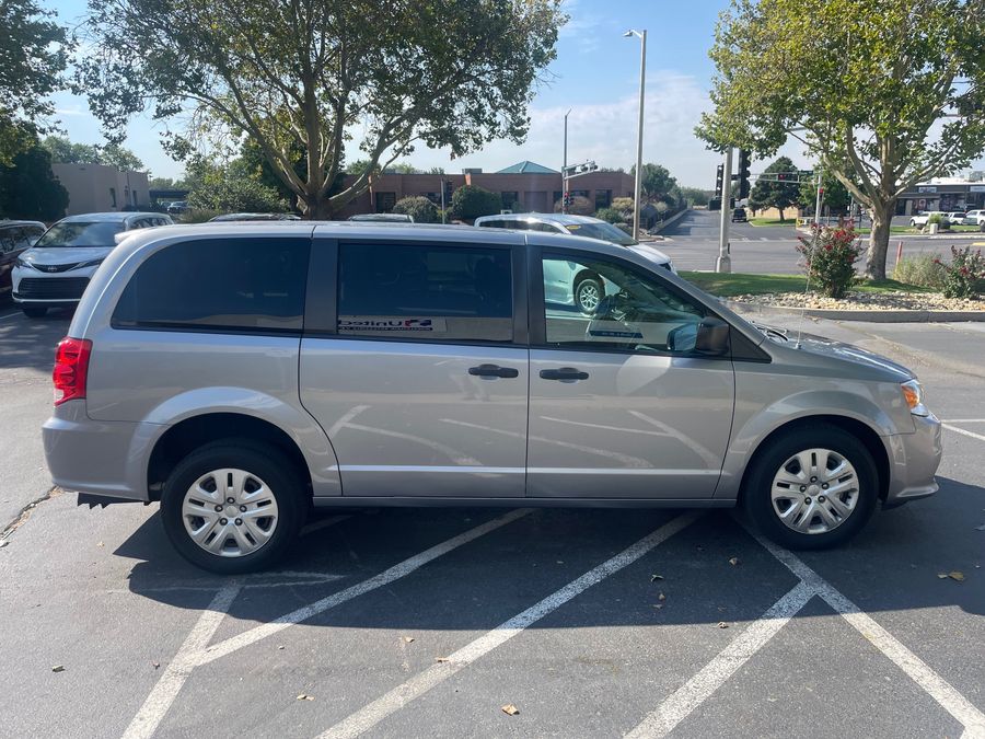 Used 2019 Dodge Grand Caravan SE - International Mobility Rear Entry Entry Fold Out Manual Ramp