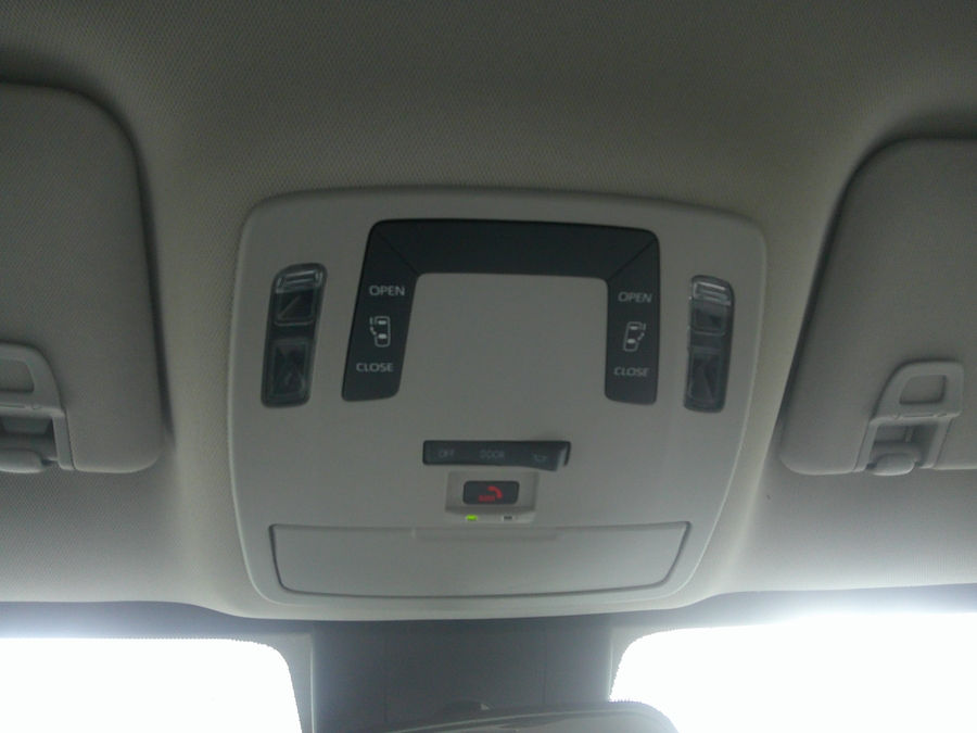 2022 Toyota Sienna LE - Photo 15