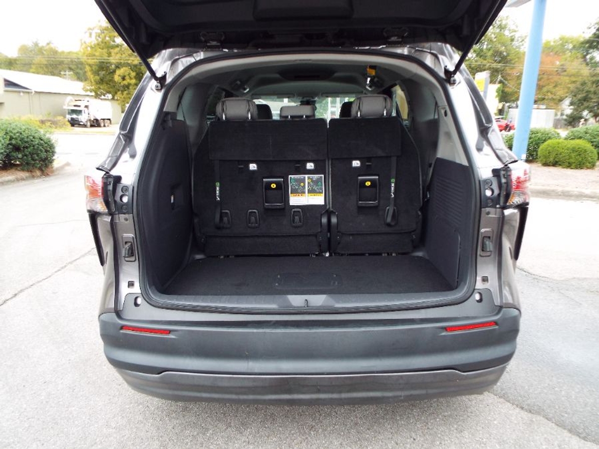 2022 TOYOTA SIENNA - Image 25