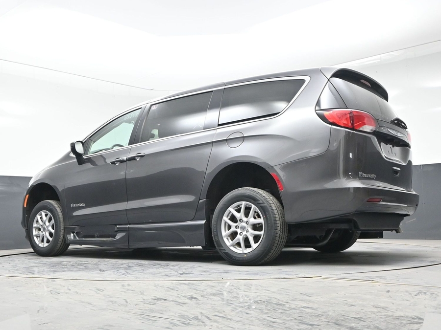 Used 2023 Chrysler Voyager LX - BraunAbility Side Entry Fold Out Automatic Ramp