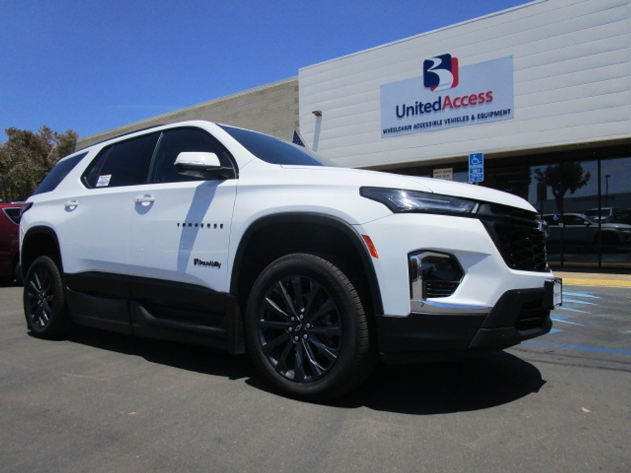 Used 2023 Chevrolet Traverse RS - BraunAbility Side Entry Entry In Floor Automatic Ramp