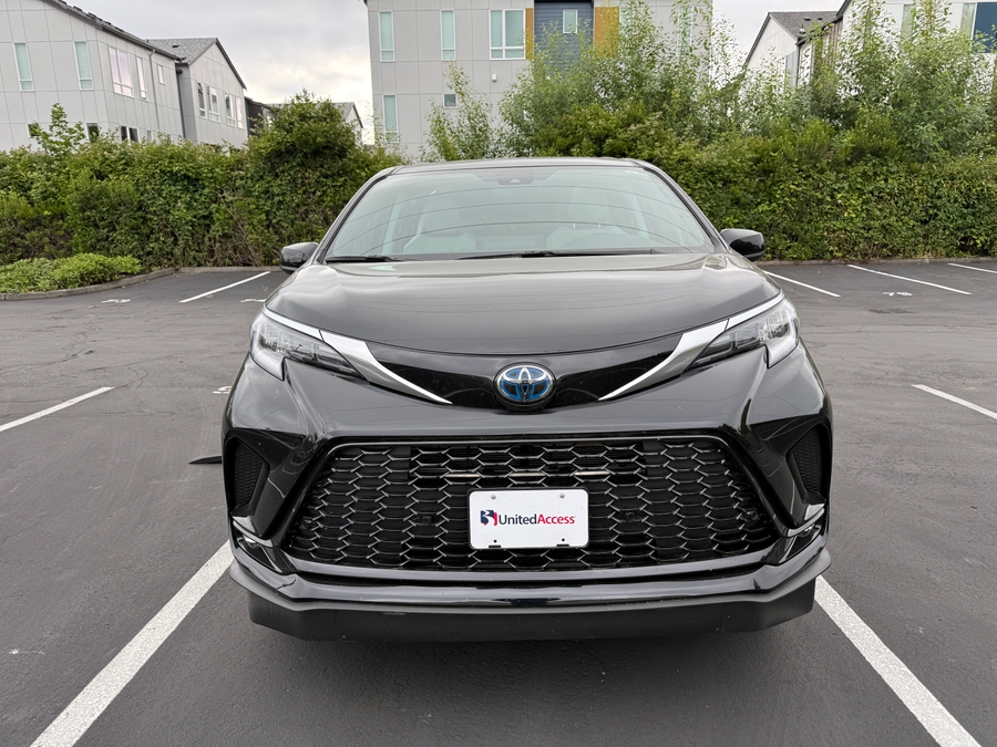 Used 2023 Toyota Sienna Hybrid XSE Sport - VMI Side Entry In Floor Automatic Ramp
