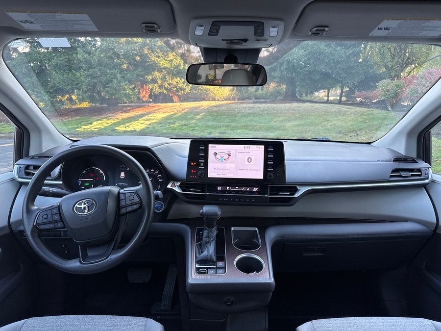 Used 2022 Toyota Sienna Hybrid LE AWD - VMI Side Entry In Floor Automatic Ramp