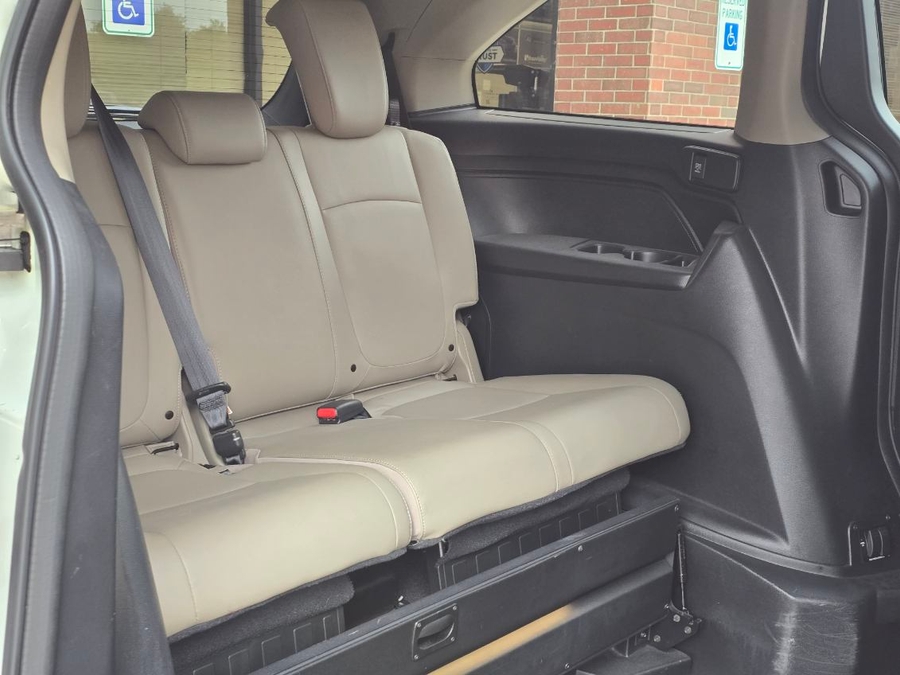 Used 2019 Honda Odyssey EX-L - BraunAbility Side Entry In Floor Automatic Ramp