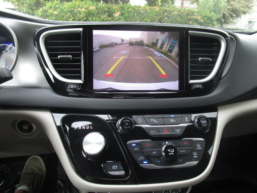 Used 2024 Chrysler Pacifica Touring L - BraunAbility Side Entry Entry Fold Out Automatic Ramp