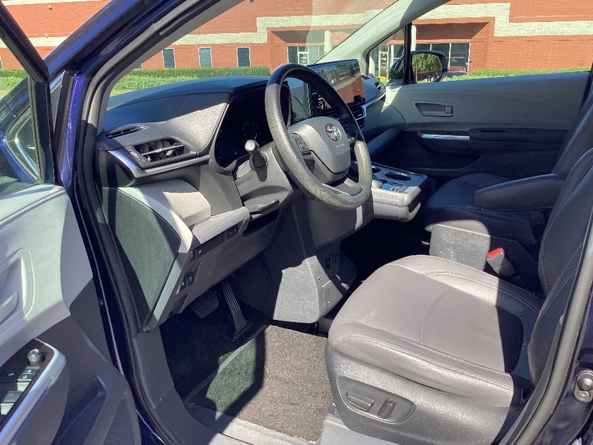 2022 TOYOTA SIENNA - Image 21