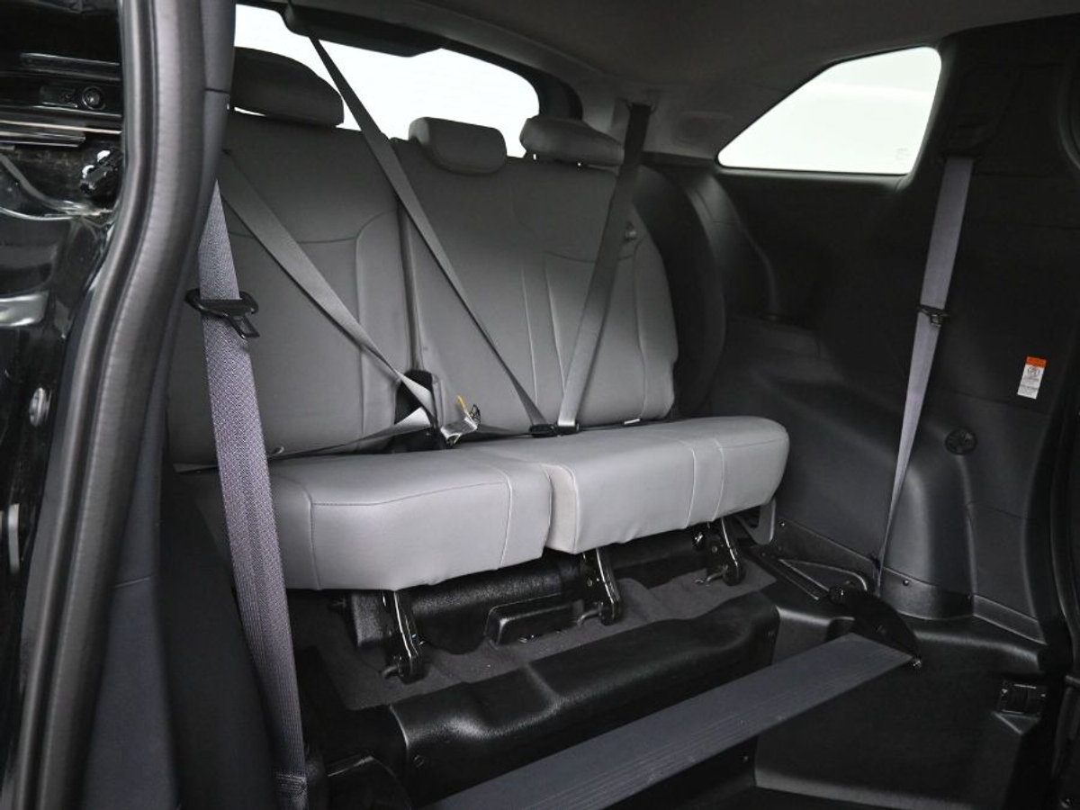 Black Toyota Sienna image number 9