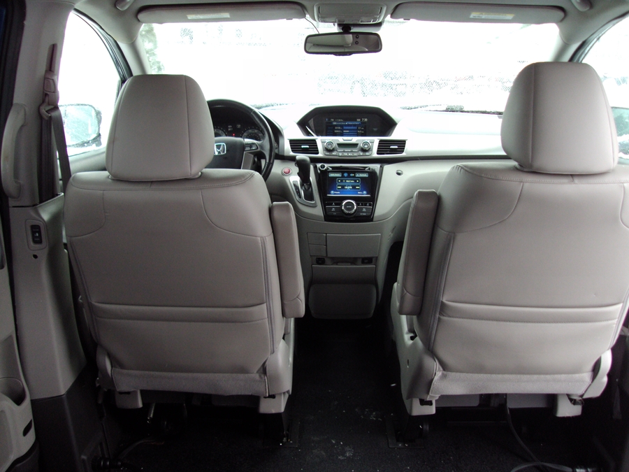 Used 2016 Honda Odyssey EX-L - VMI Side Entry Entry In Floor Automatic Ramp