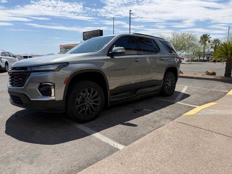 Used 2023 Chevrolet Traverse 2LT - BraunAbility Side Entry In Floor Automatic Ramp