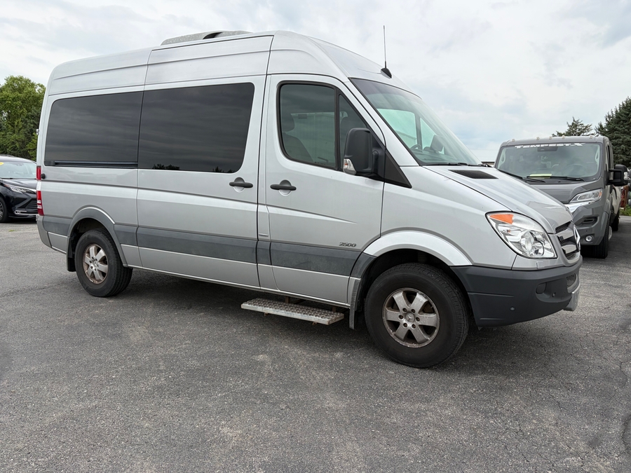 Mercedes-Benz Sprinter image number 11