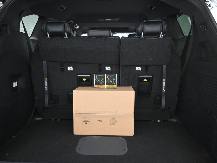 New 2025 Toyota Sienna Hybrid XSE Sport - BraunAbility Side Entry Entry In Floor Automatic Ramp