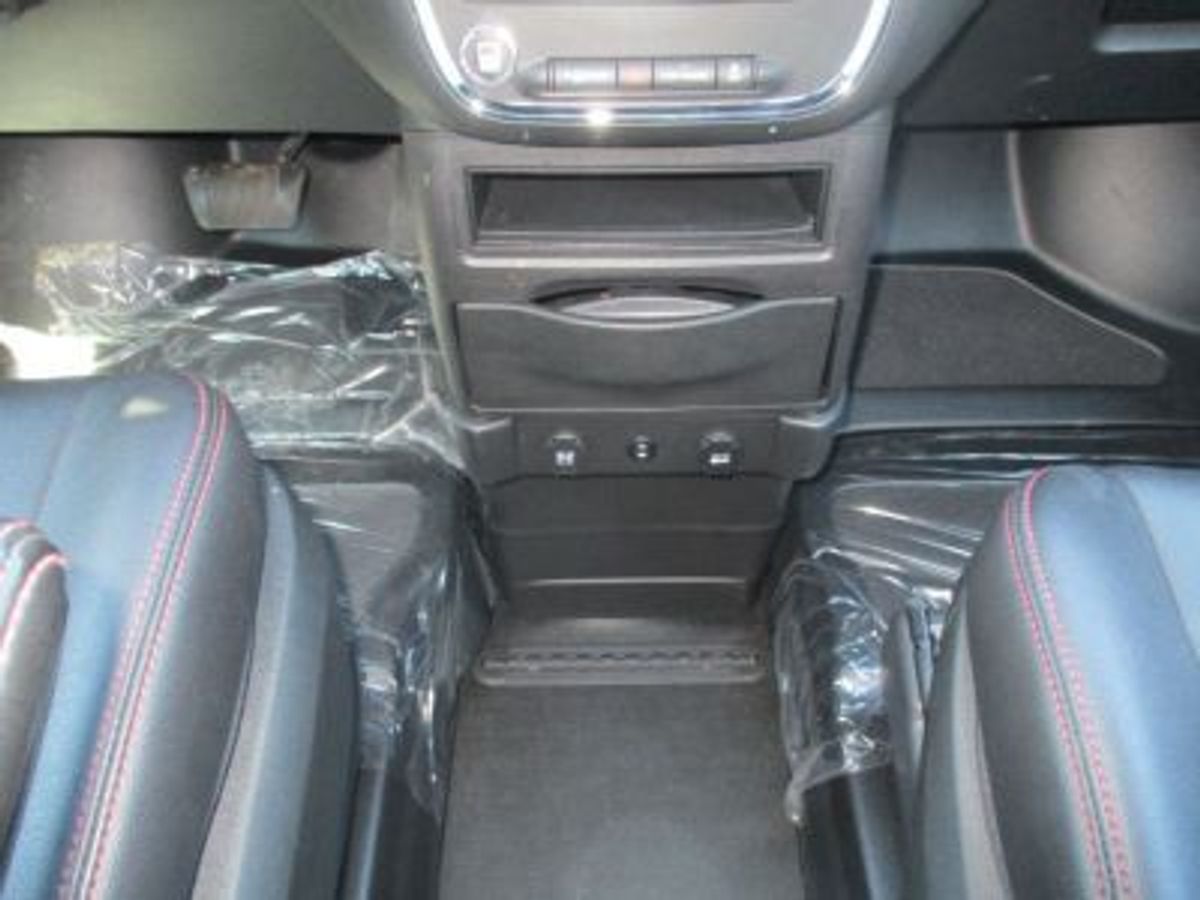 Red Dodge Grand Caravan image number 11