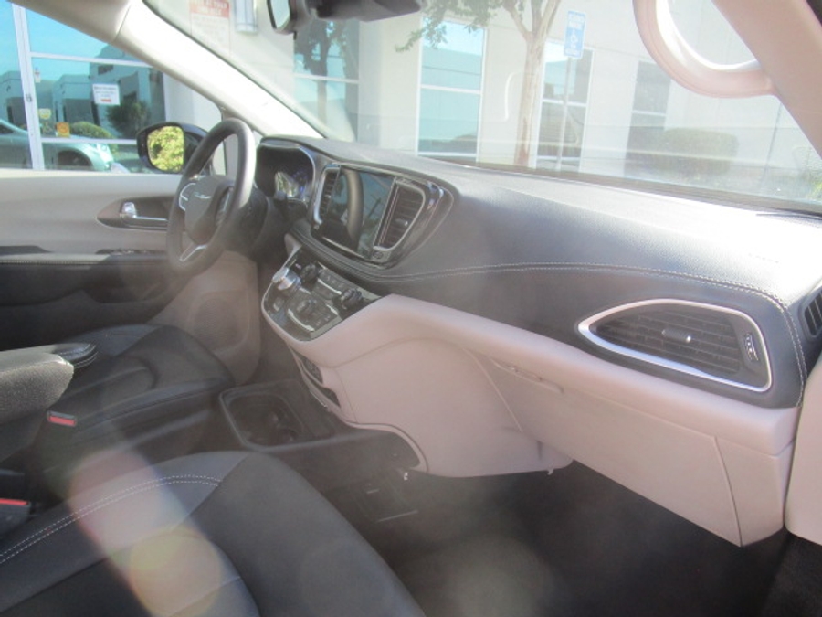 Used 2024 Chrysler Pacifica Touring L - VMI Side Entry In Floor Automatic Ramp