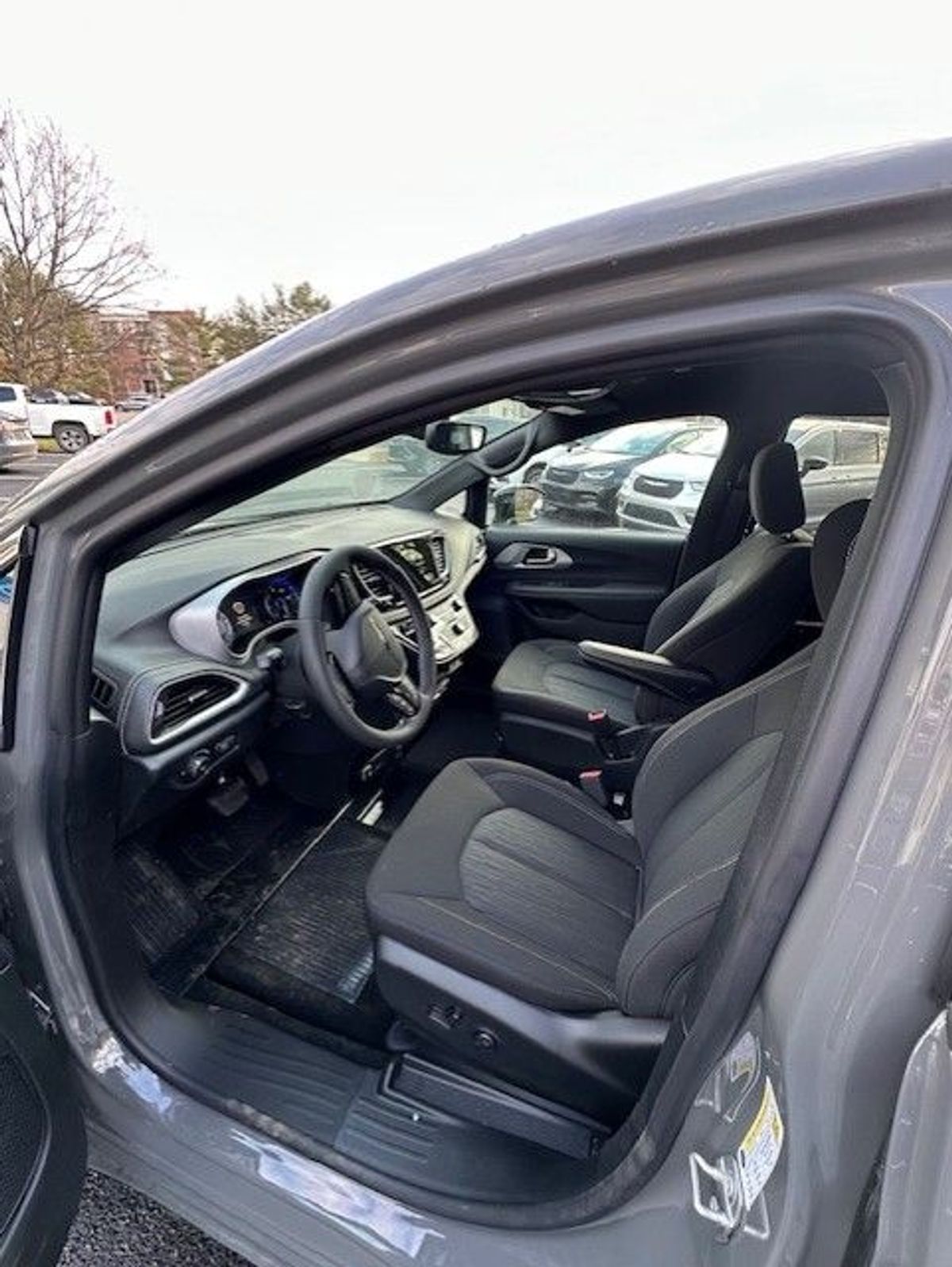 2024 CHRYSLER PACIFICA - Image 15