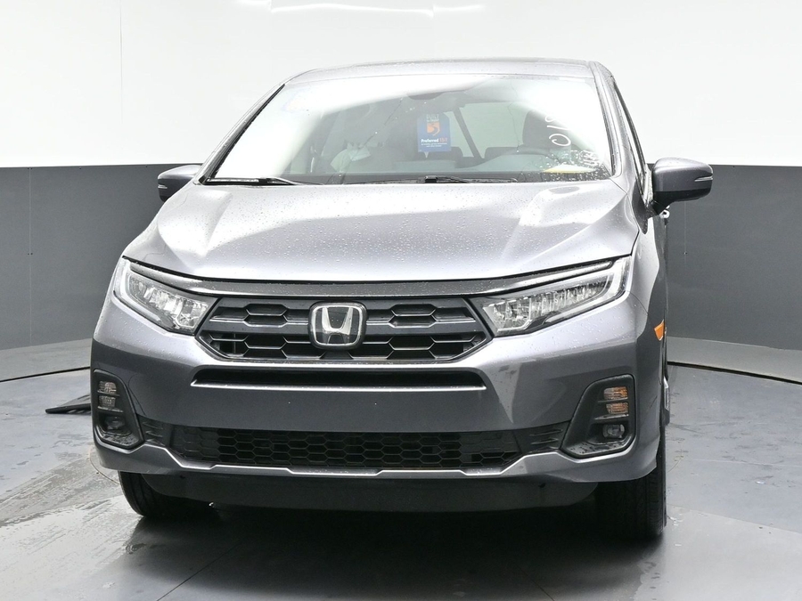 Grey Honda Odyssey image number 1
