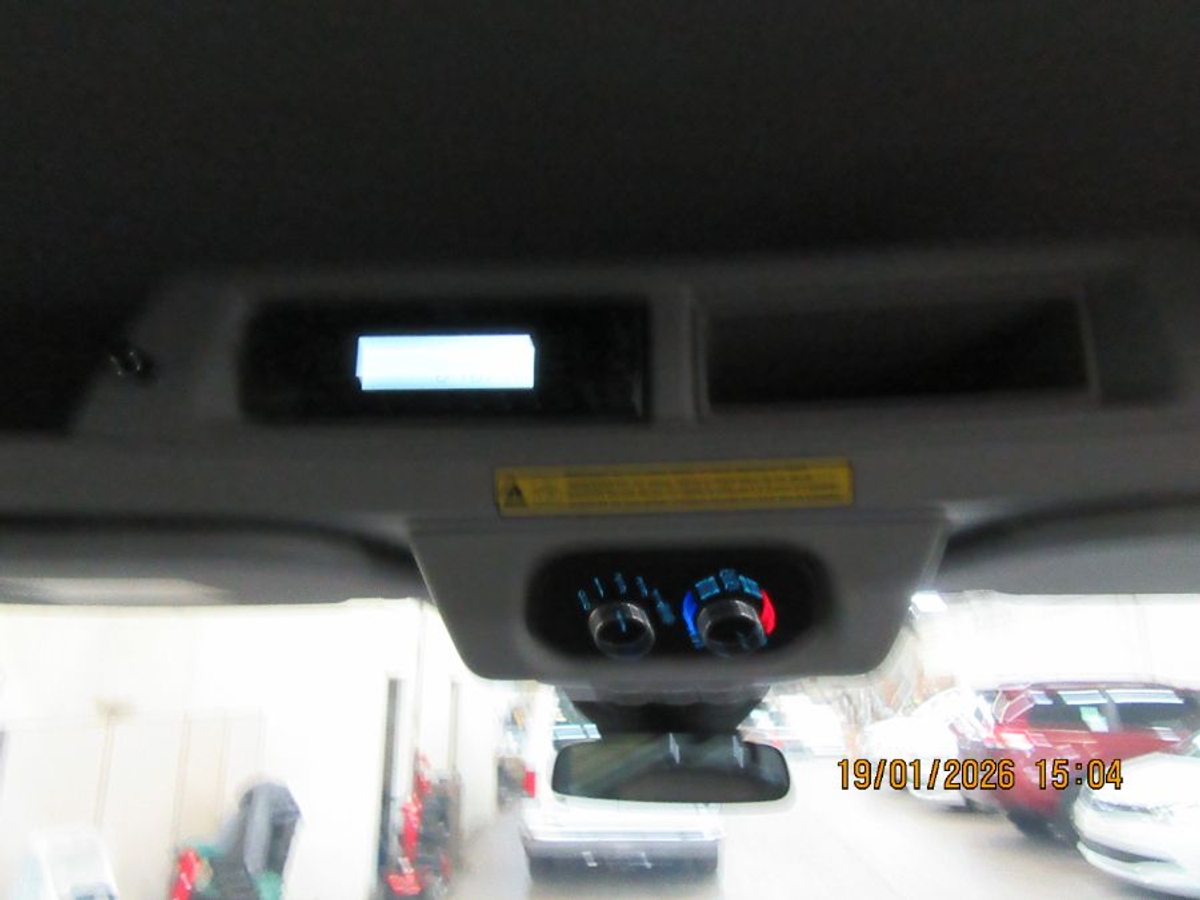 Silver Ford T250 image number 6