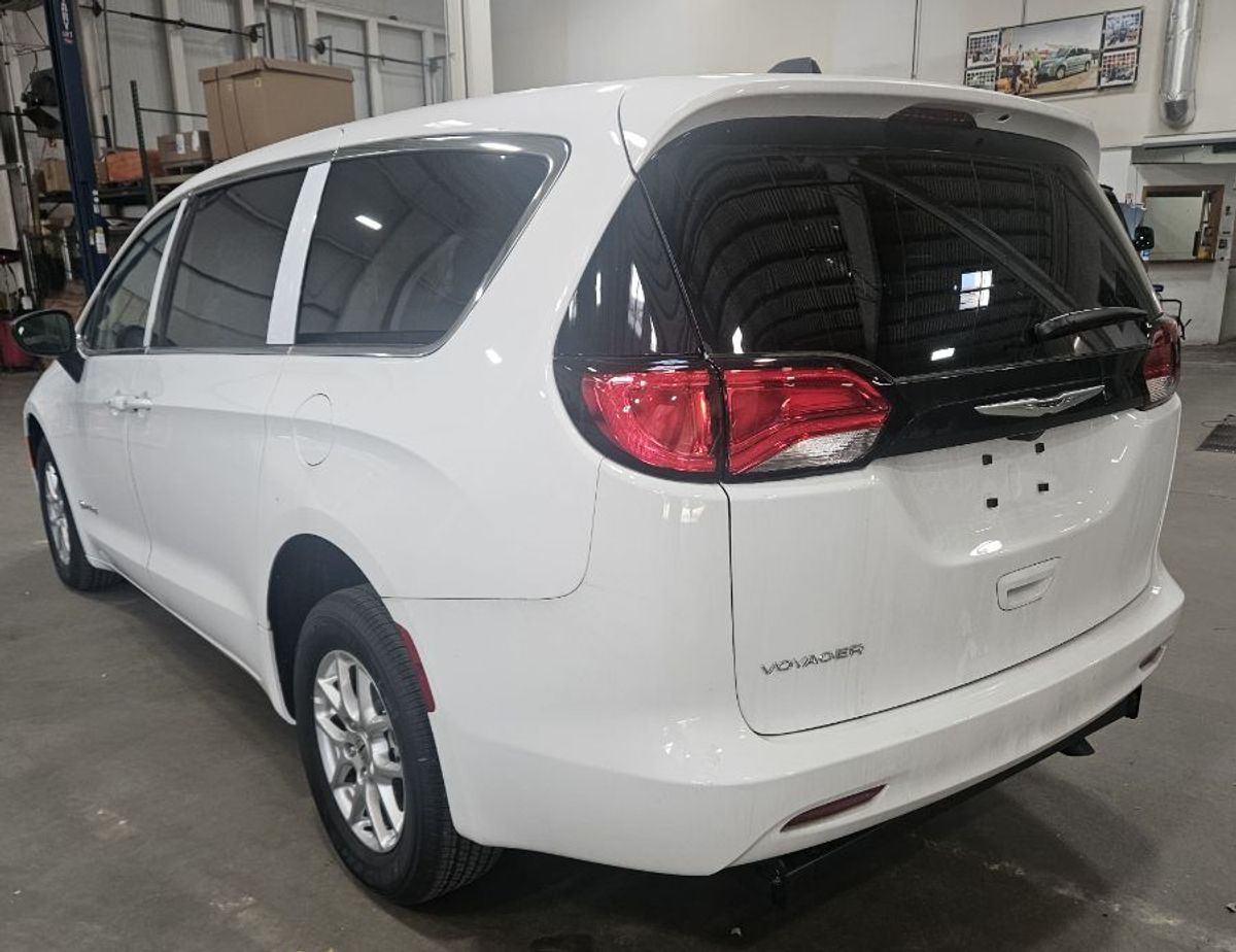 Blanco Chrysler Voyager número de imagen 6
