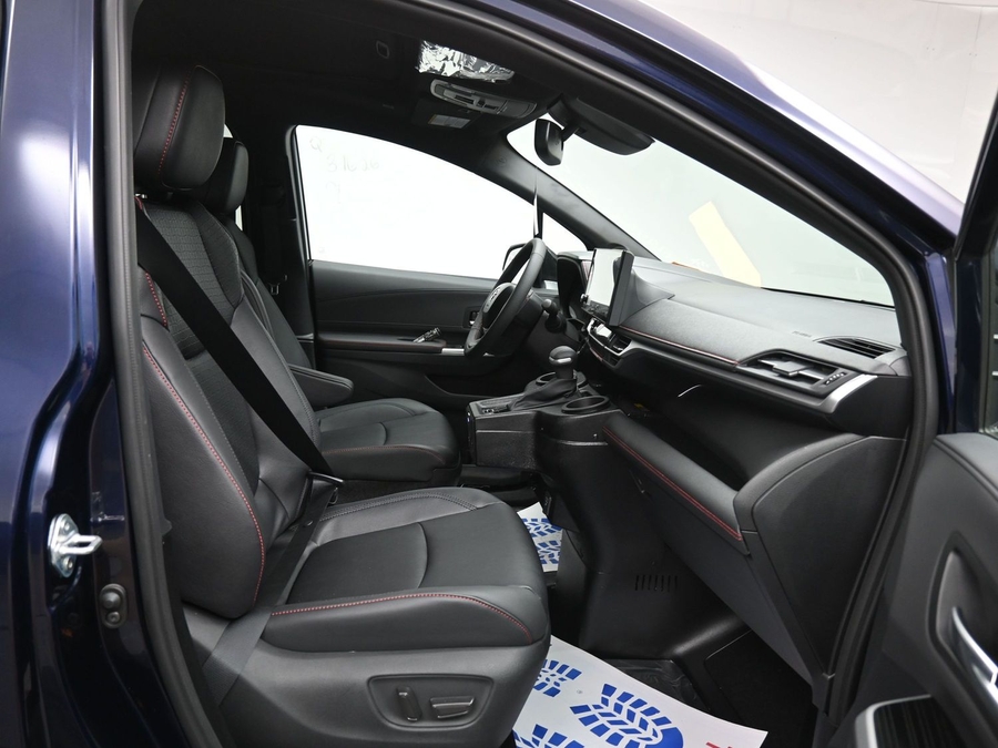 New 2026 Toyota Sienna Hybrid XSE Sport - BraunAbility Side Entry Entry Fold Out Automatic Ramp