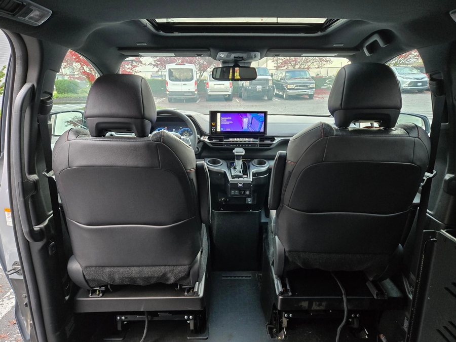 Used 2025 Toyota Sienna Hybrid XSE Sport - BraunAbility Side Entry Entry Fold Out Automatic Ramp