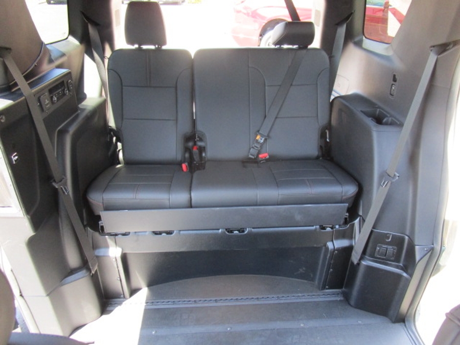 Used 2023 Chevrolet Traverse RS - BraunAbility Side Entry Entry In Floor Automatic Ramp