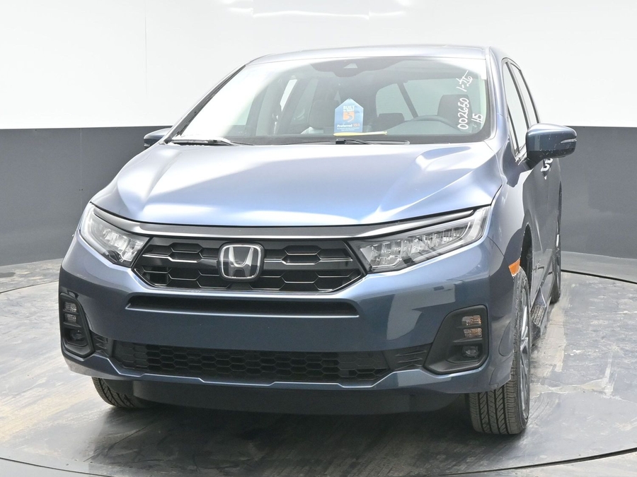 New 2026 Honda Odyssey Touring - BraunAbility Side Entry Entry In Floor Automatic Ramp
