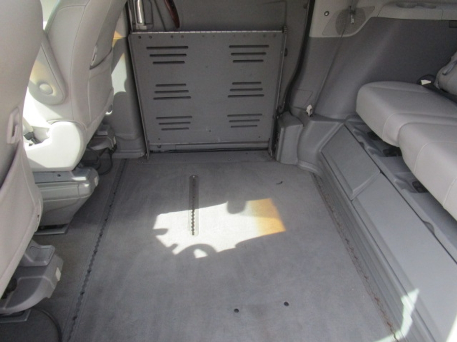 Used 2014 Toyota Sienna XLE - BraunAbility Side Entry Fold Out Automatic Ramp