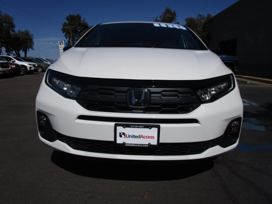 New 2026 Honda Odyssey Sport - BraunAbility Side Entry In Floor Automatic Ramp