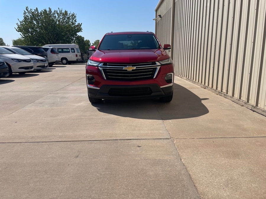 Used 2023 Chevrolet Traverse 3LT - BraunAbility Side Entry In Floor Automatic Ramp