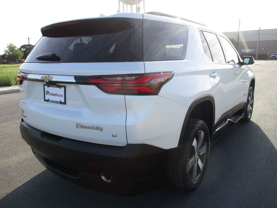 Used 2022 Chevrolet Traverse LT Leather - BraunAbility Side Entry Entry In Floor Automatic Ramp